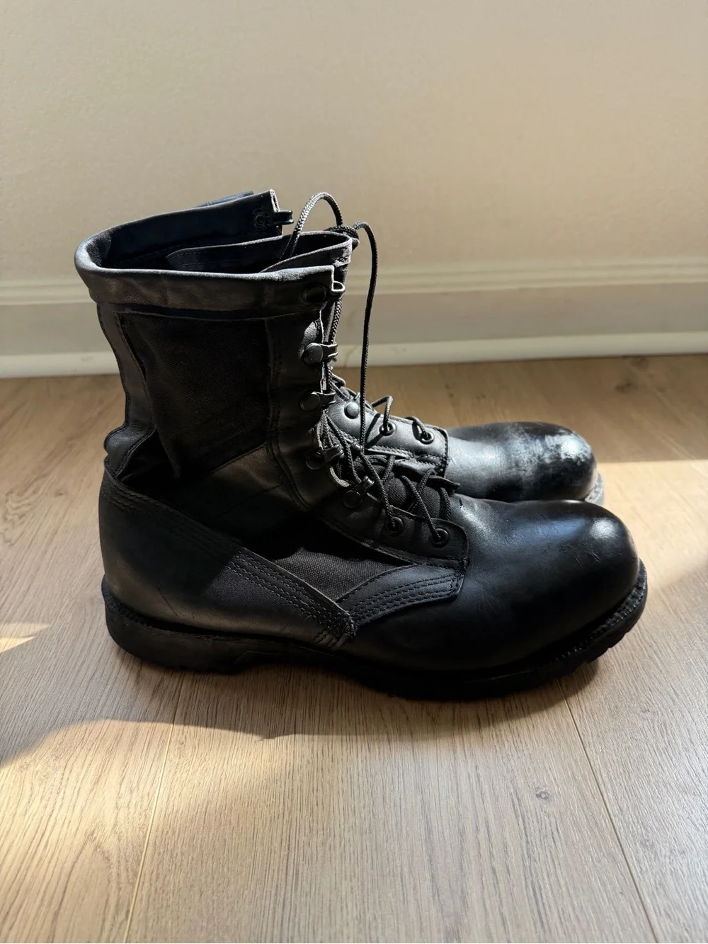 Belleville USA Made Military Combat Boots Steel Toe Vibram Men's 10.5R